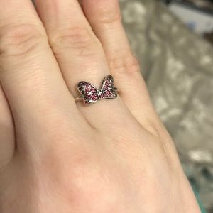 Pandora Minnie Mouse Bow Ring